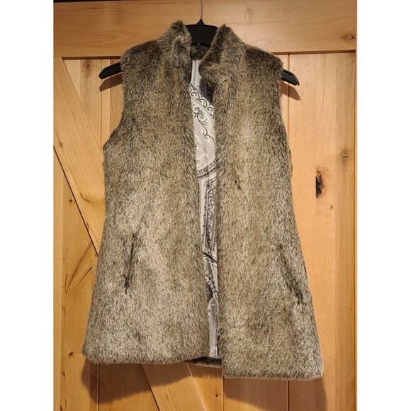 J McLaughlin Faux Fur Vest w/ Silk Lining Paisley Print Vest Sz S